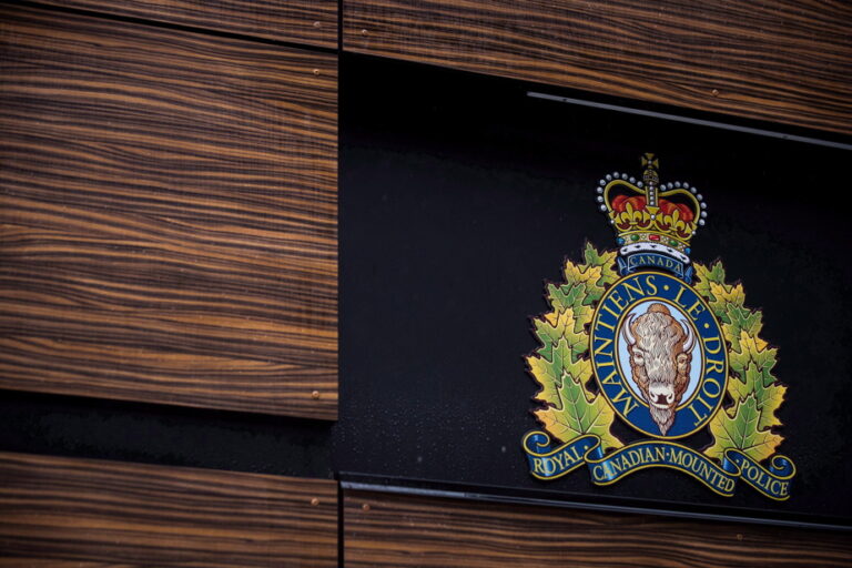 Police officers targeted by investigation | Mole hunt from China to the RCMP