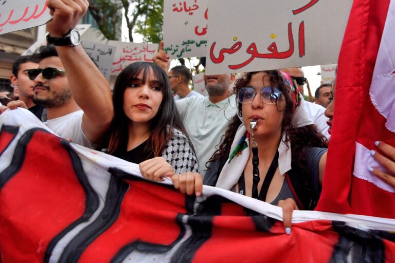 Presidential election in Tunisia | Hundreds of demonstrators denounce “trampled freedoms”