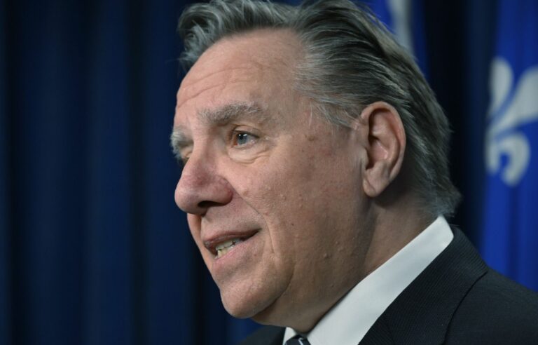 Prime Minister François Legault and remote masochism