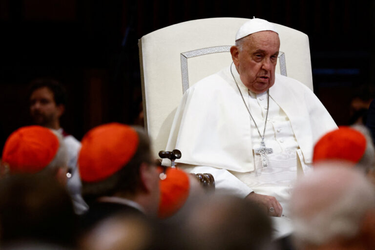 The Pope castigates the “shameful incapacity” of the powers to obtain a ceasefire