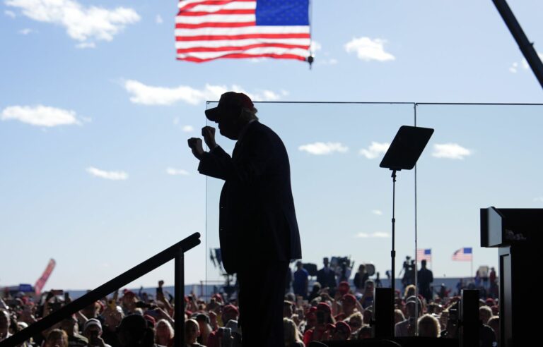 The election of Donald Trump would cost Canadians and Americans dearly