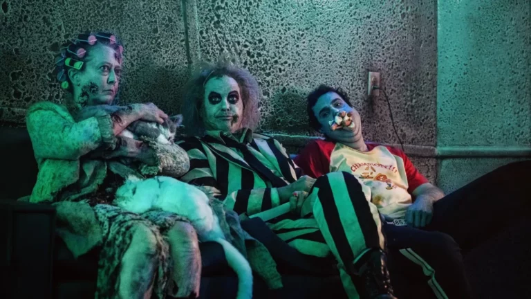 Tim Burton’s film “Beetlejuice Beetlejuice” tops the French box office for the third week in a row