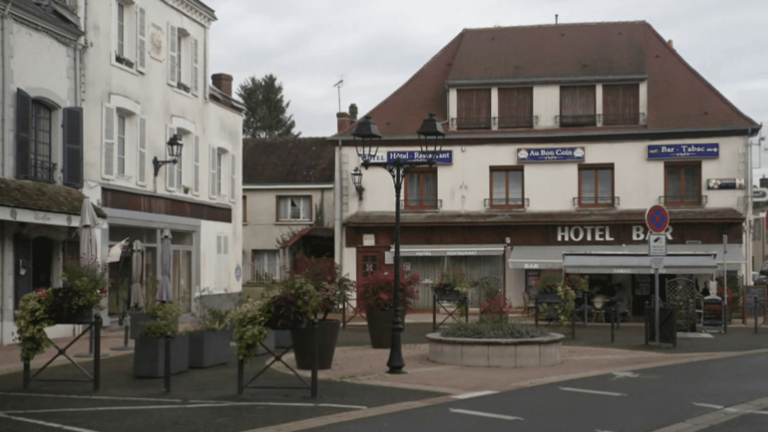 after a record flood, a town in Eure-et-Loir is struggling to recover