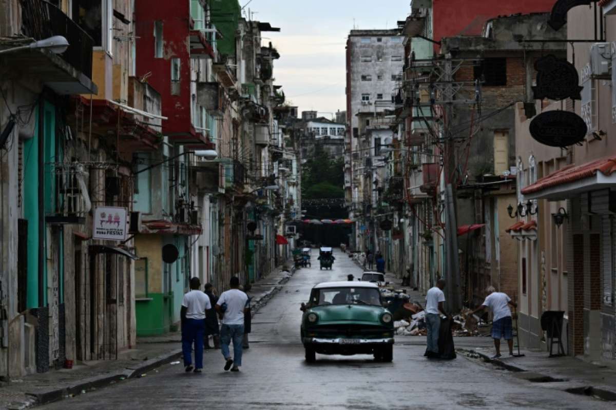 Cuba Restores Power to 70% of Its Population