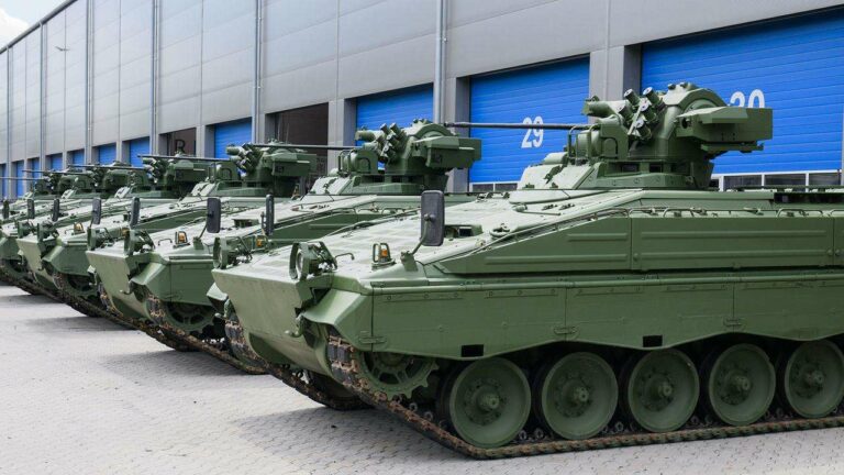 Conflict in Ukraine ++ Rheinmetall delivers additional infantry fighting vehicles to Kiev ++