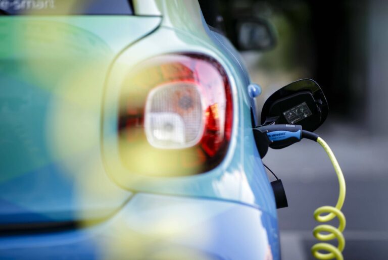 Swiss Electric Vehicle Sales Hit a Standstill, Yet Growth is on the Horizon