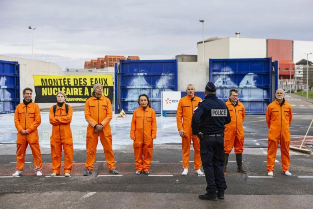 Greenpeace storms Gravelines nuclear facility to raise alarm on flooding hazards