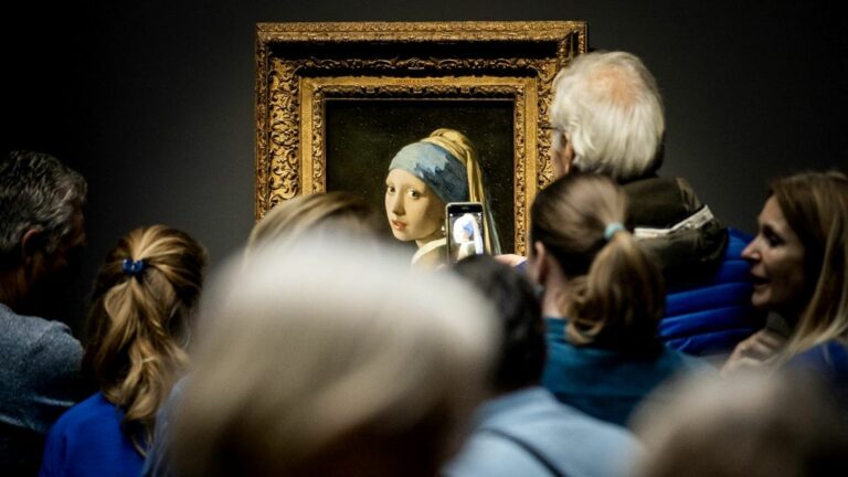 neuroscientists have unraveled the mystery of Vermeer’s “Girl with a Pearl Earring”