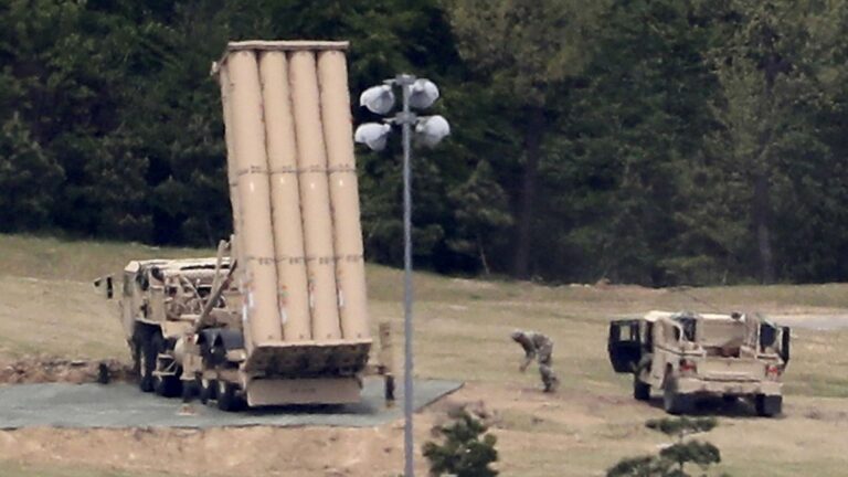 the United States announces the deployment of an anti-missile system in Israel against Iran