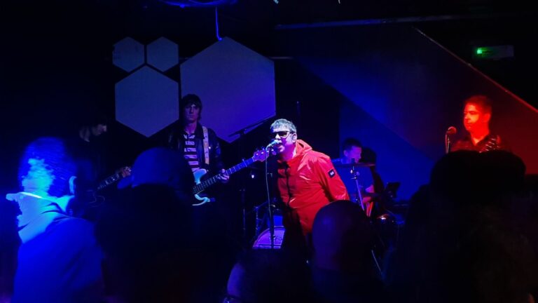 the return of Oasis brings joy to tribute bands in the United Kingdom