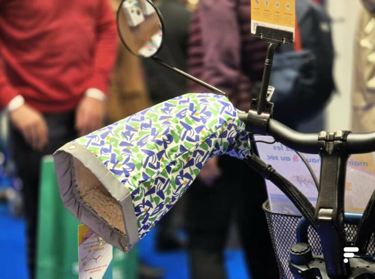 Discover Stylish French Bike Mitts to Keep You Warm This Winter