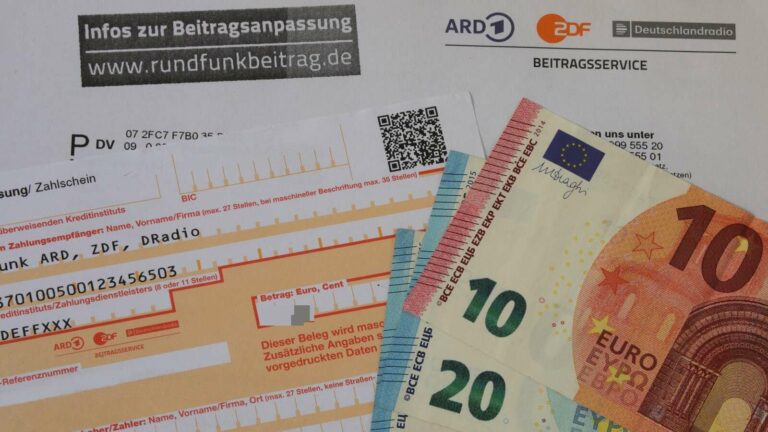 Title: Refunds for 90,000 Germans: Is the Consumer Center Winning Against GEZ?