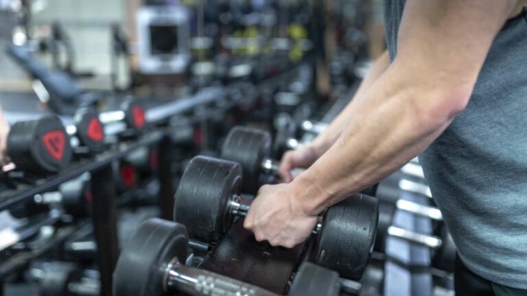 Top 7 Strength Training Mistakes Revealed by a Fitness Expert