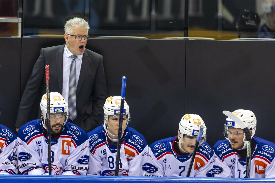 ZSC Coach Moves Beyond Immature Strategies, Sets Sights on Aruba's Sunset