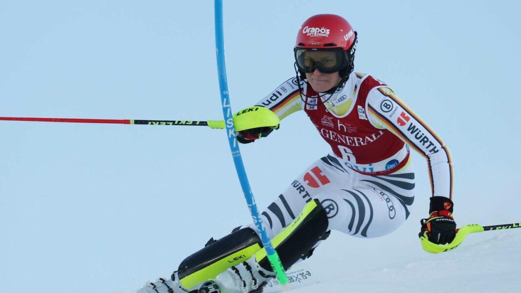 Exploring New Challenges: Dürr's Journey and Hirscher's Comeback in Gurgl Slalom