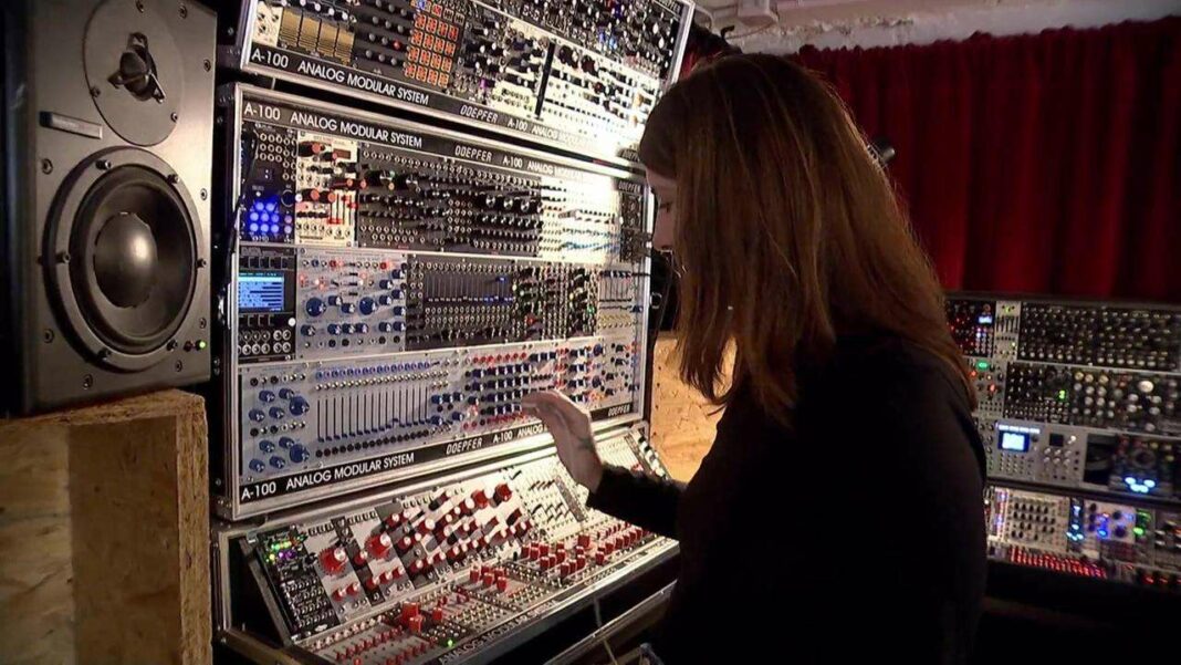 The Rise of Modular Synthesizers: Unleashing Infinite Music Creation