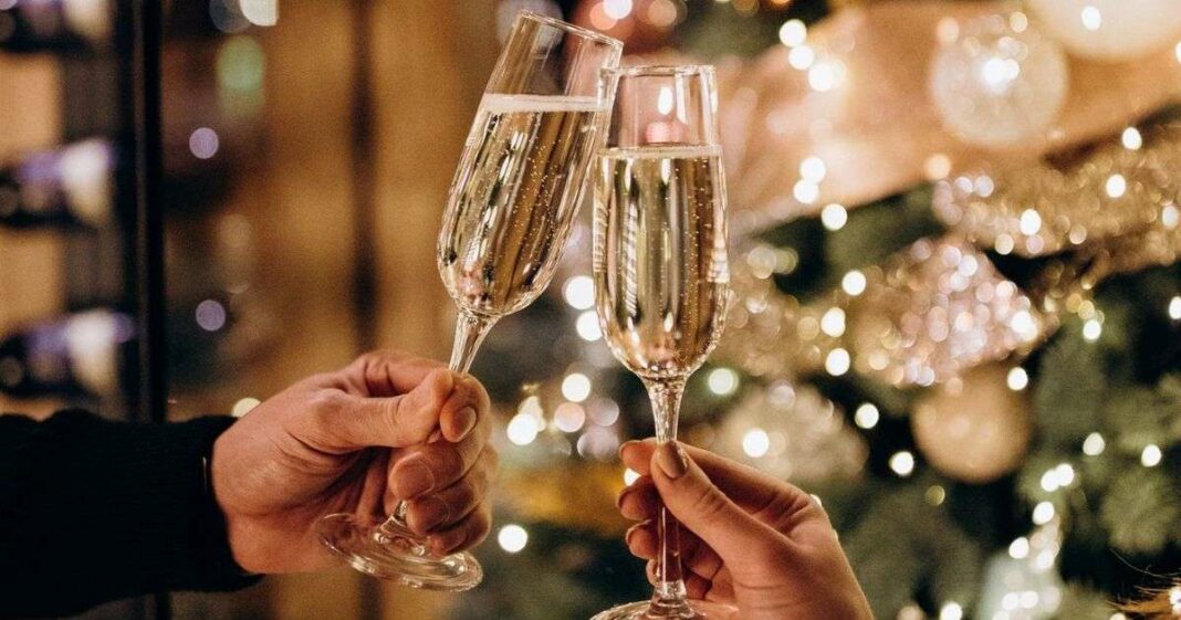 Title: Best Low-Sugar Champagnes for a Blood Sugar-Friendly Christmas Celebration