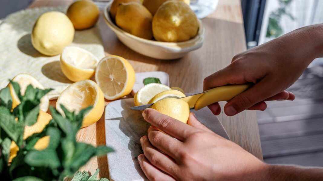 Essential Tips for Storing Lemons: Avoid Common Mistakes to Extend Freshness