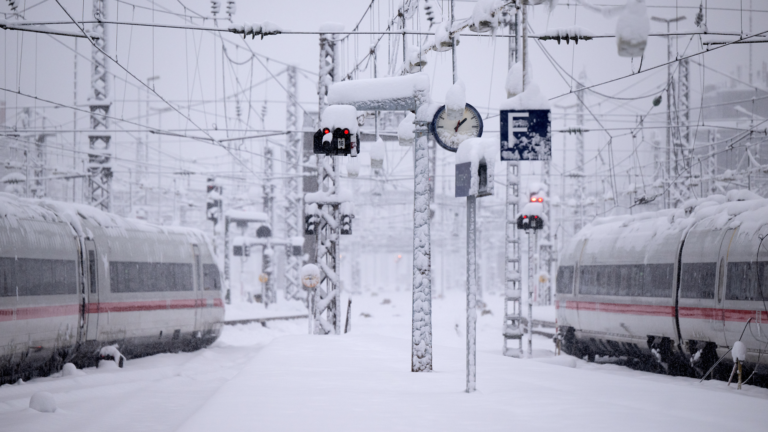 German Railway Takes a Step Back: A New Beginning for the Future of Rail Travel