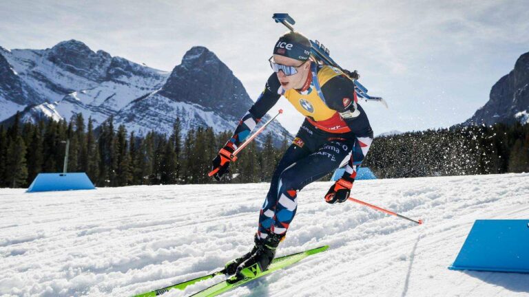 Hochfilzen Biathlon: Bö Triumphs on Foreign Skis