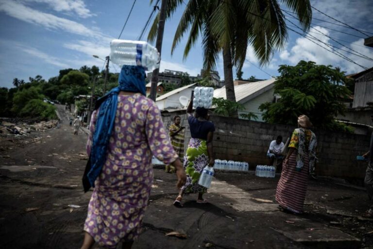 Unemployment at 37% and Living Standards Significantly Lower in Mayotte Ahead of Cyclone - Boursorama Report December 2024