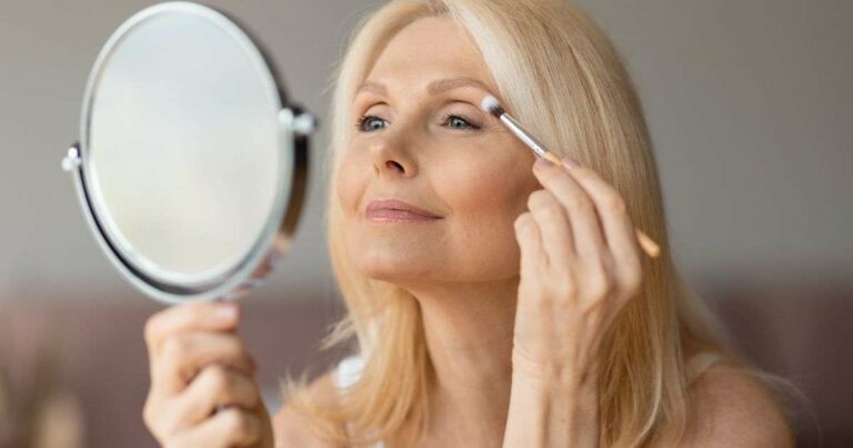 Revitalize Your Look: A Makeup Artist's Easy Trick to Lift Drooping Eyelids After 50