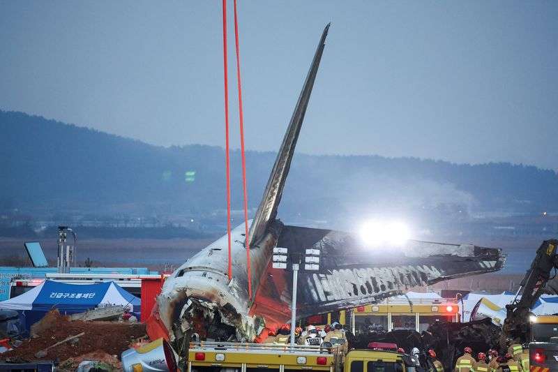 Father of Plane Crash Victim in South Korea Calls Tragedy Unimaginable - Zonebourse