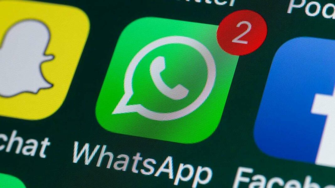 The Importance of Participating in WhatsApp Discussion Groups: Are We Obligated?