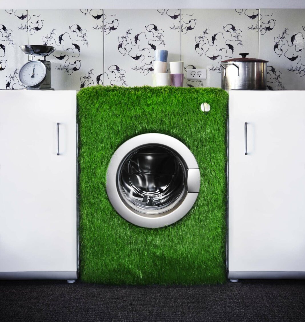 Eco-Friendly Laundry Tips: Save Money and Protect the Planet