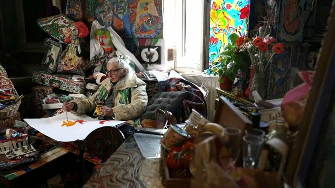 Danielle, 91, Transforms Her Life into a Masterpiece in Her Artistic Home