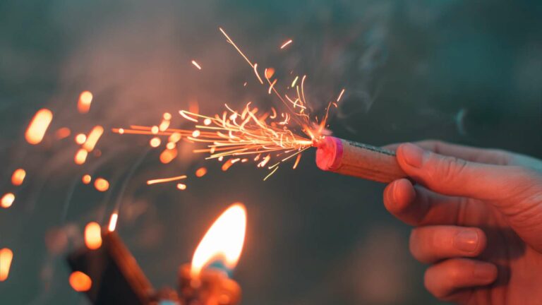 New Year's Eve 2024/25 Firecracker Restrictions: Fines Up to €50,000 for Noise Violations