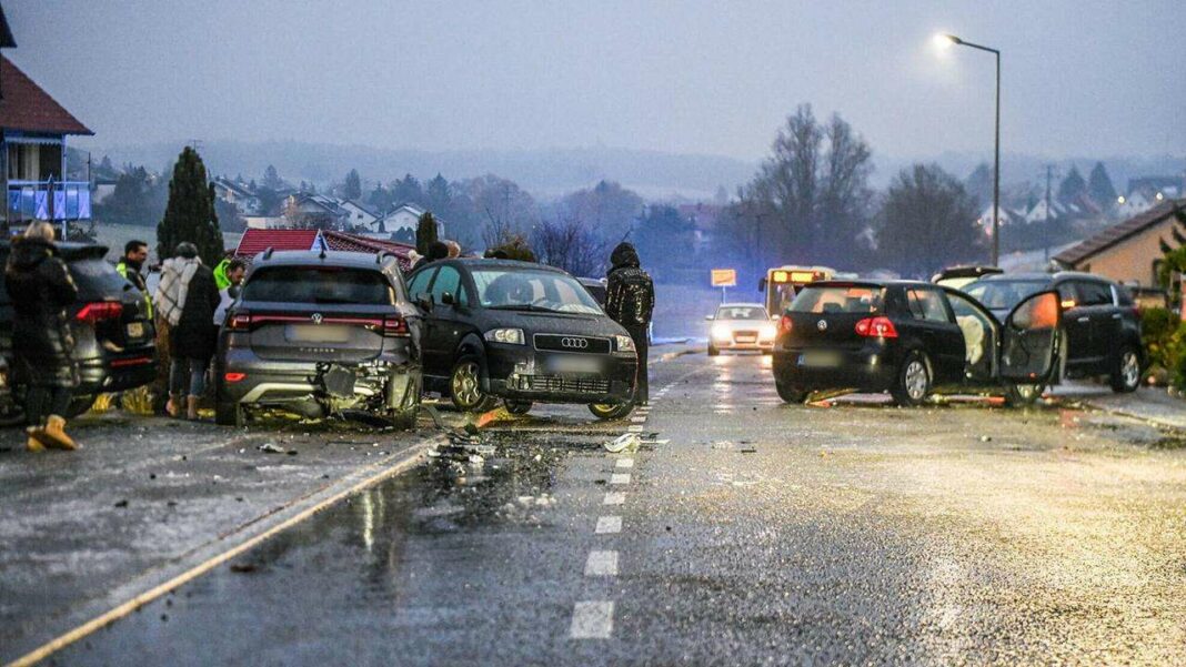 Southwest Winter Conditions: Black Ice Causes Hundreds of Accidents