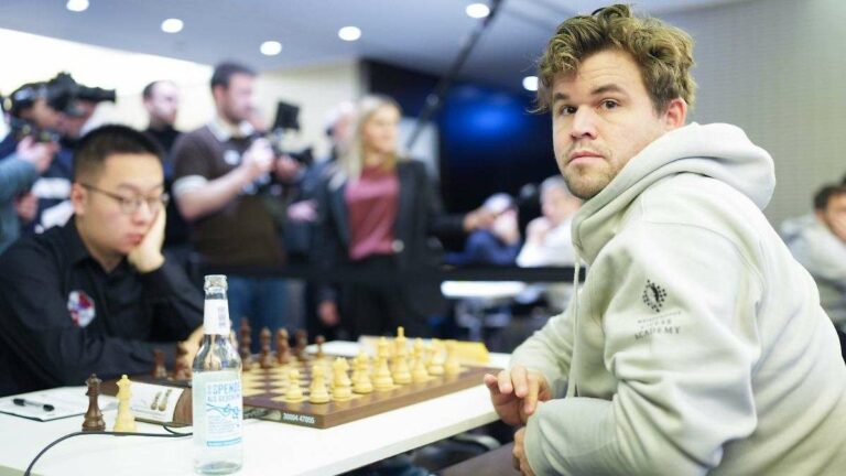 Chess Champion's Decline: Magnus Carlsen's Impact on FC St. Pauli - n-tv.de