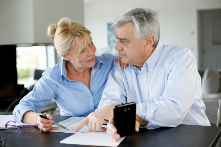 Timing Your RRSP to RRIF Conversion: Key Considerations Before Turning 71