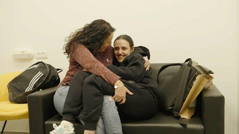 Israeli Hostages Freed: Romi's Joyful Return Home