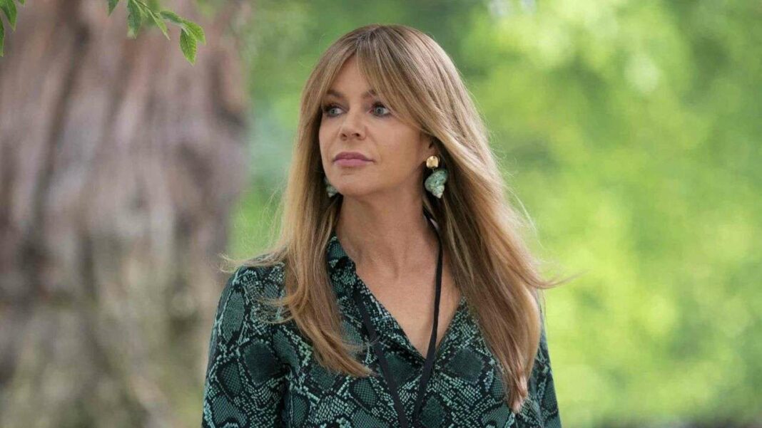 Kaitlin Olson Takes Center Stage in the French Adaptation of 