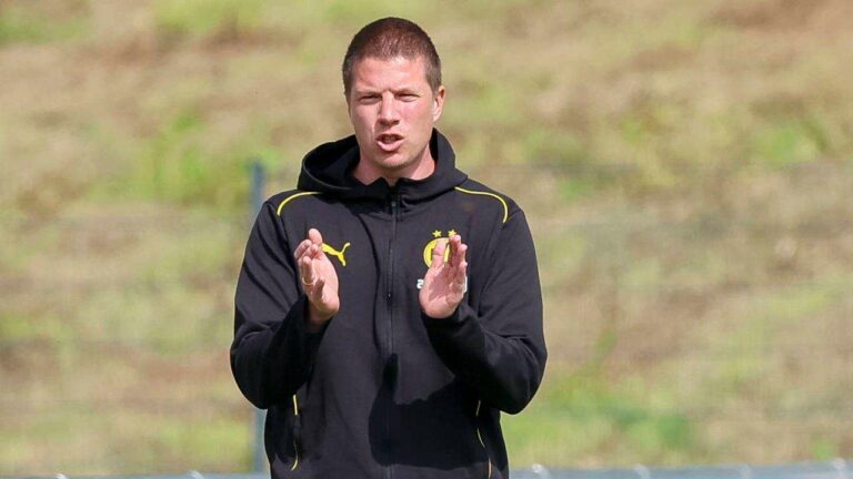 Dortmund's Interim Coach Mike Tullberg: Transitioning from Brann Bergen to BVB and Bremen