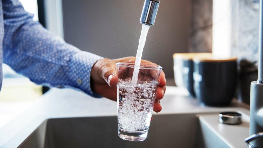 Is Tap Water Safe to Drink? Discover the Quality Standards You Need to Know