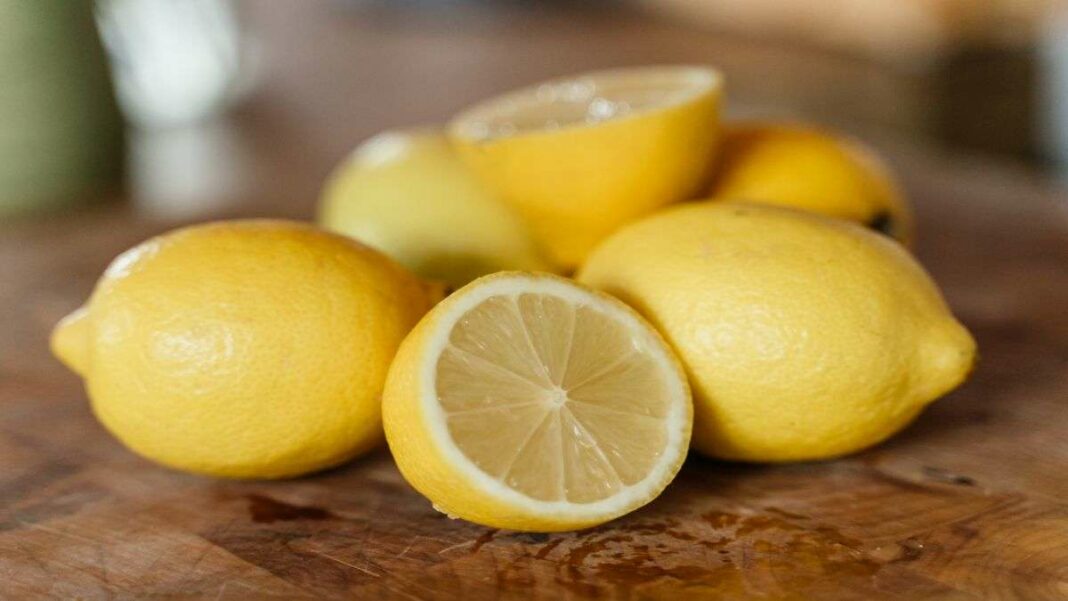 How to Keep Your Lemons Fresh for Weeks: Avoiding Common Mistakes