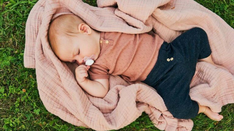 Exploring the Benefits of Outdoor Napping for Infants: Is It Safe for Your Baby?