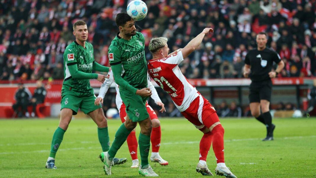 Title: Gladbach Secures Another Victory at Union: Extends Unbeaten Streak to Four Games with Goals from Ullrich and Kleindienst