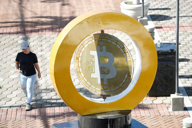 El Salvador's Bitcoin Experiment Comes to an End: President Bukele's Surprising Decision