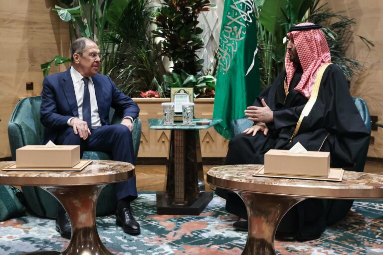 Russian-American Talks in Riyadh: A Diplomatic Dance Between Superpowers and Their Skilled Mediator