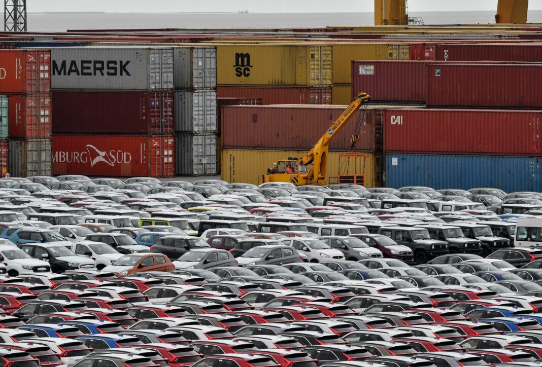 The EU Must Eliminate Tariffs on US Car Imports to Counter Donald Trump's Influence