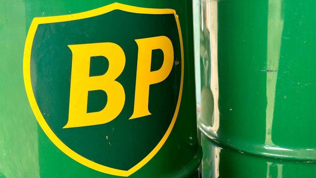 BP Shifts Focus: Increased Investment in Oil and Gas Sector