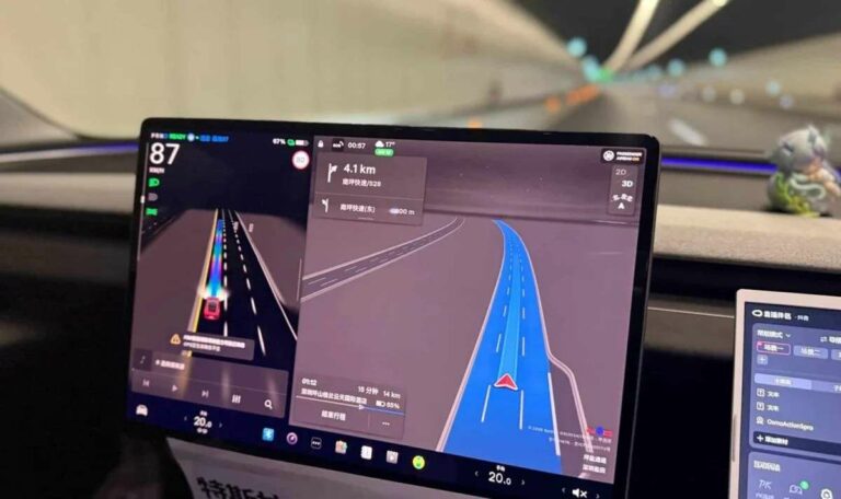 Chinese Driver Faces 7 Fines While Testing Tesla's Latest Feature in Minutes