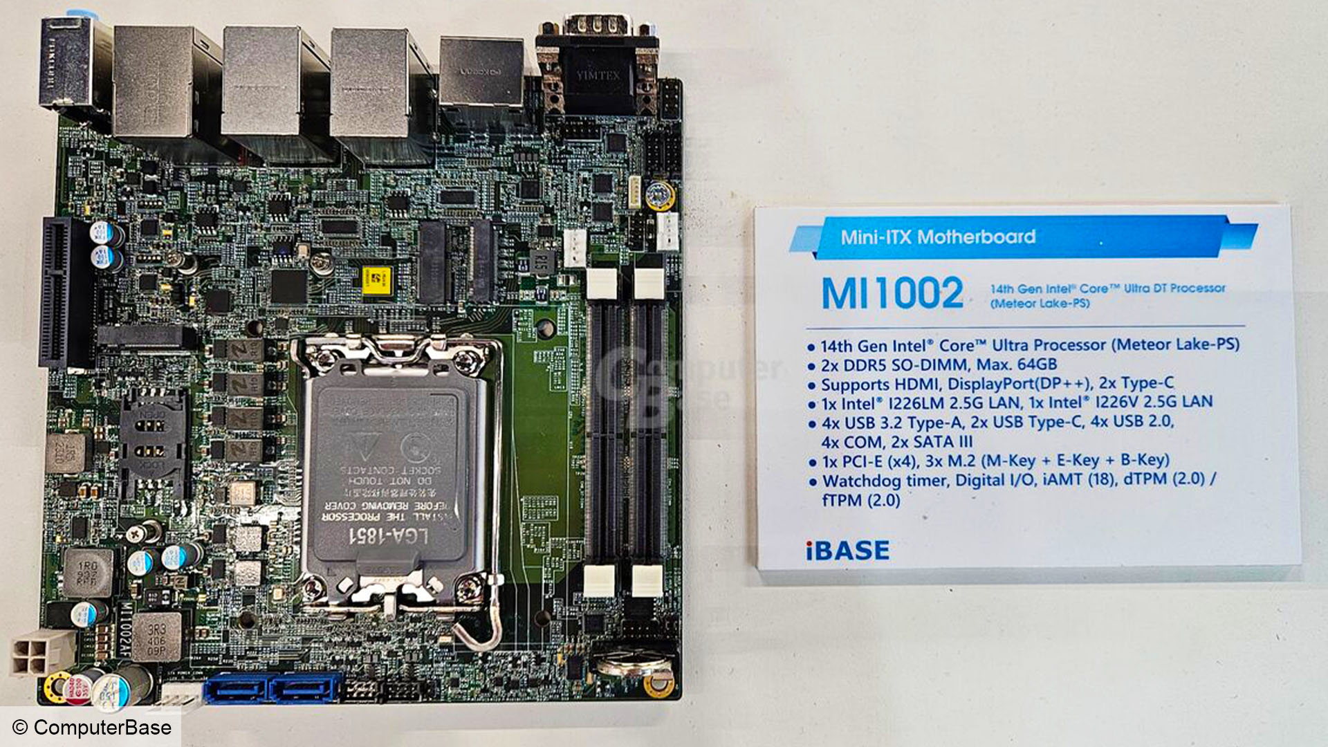 Carte mère iBase MI 1002 avec socket Intel LGA1851 - ComputerBase