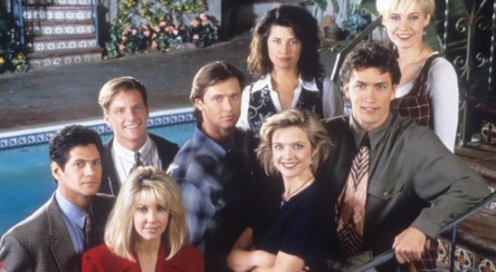 Melrose Place TV Show on FOX: canceled or renewed?