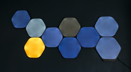 Examen des hexagones ultra noirs Nanoleaf Shapes