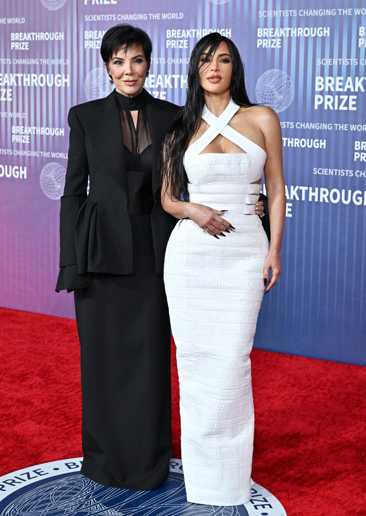 Kris Jenner et Kim Kardashian lors de la cérémonie du Breakthrough Prize, le 13 avril 2024.